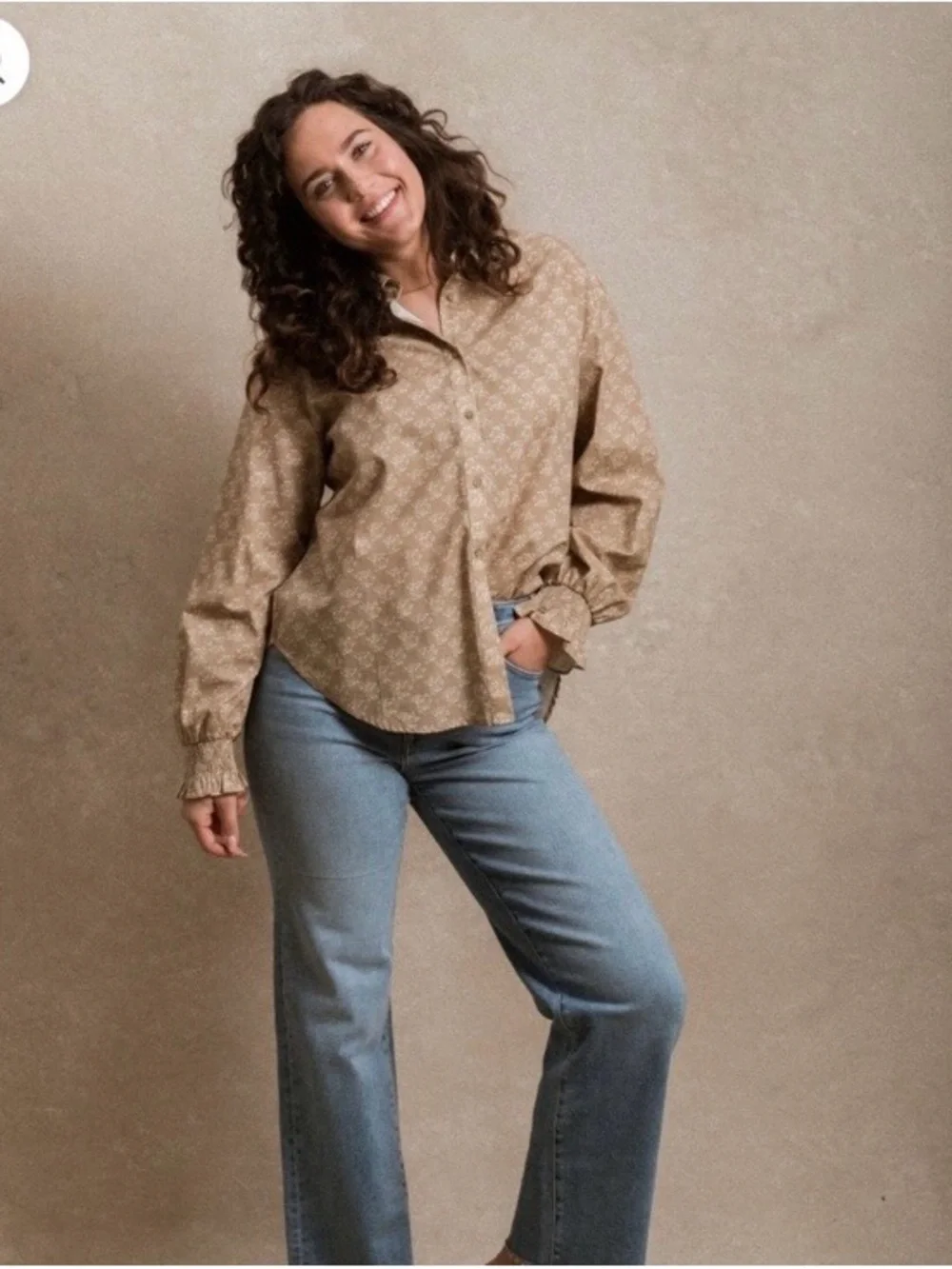 Neuflora Brentwood button down- beige floral - Picture 3 of 10